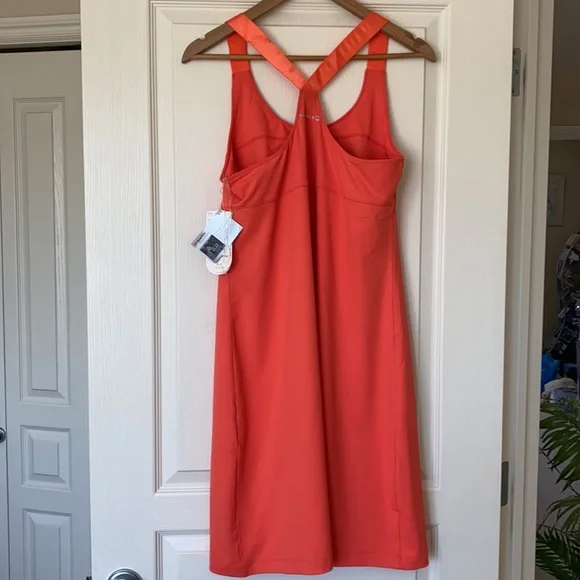 Merrell Dress - Picture 2 of 8